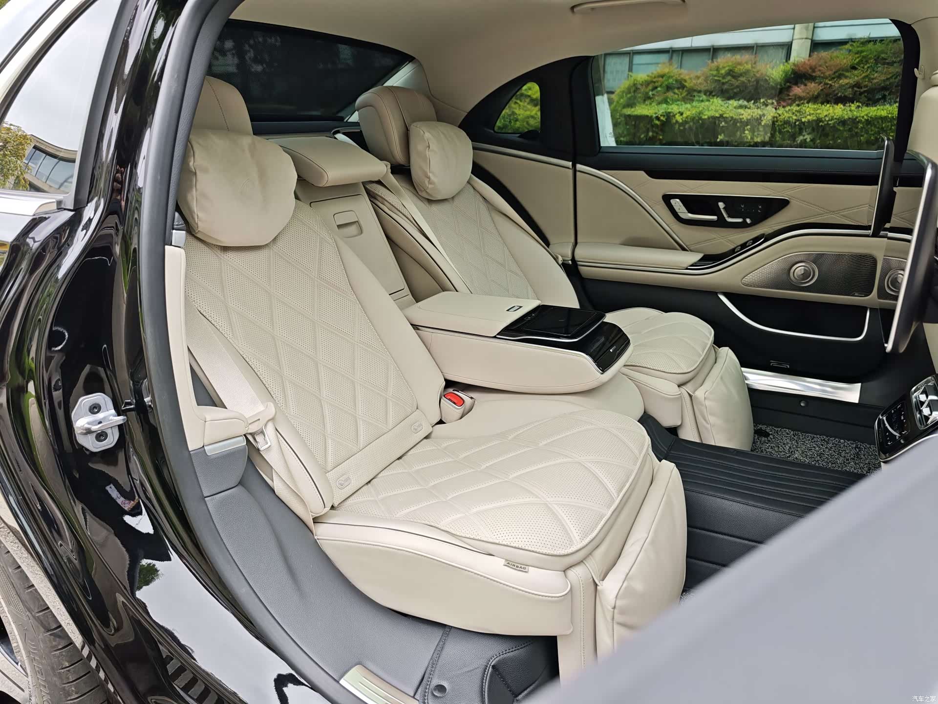 Maybach S-Class, 2025 15