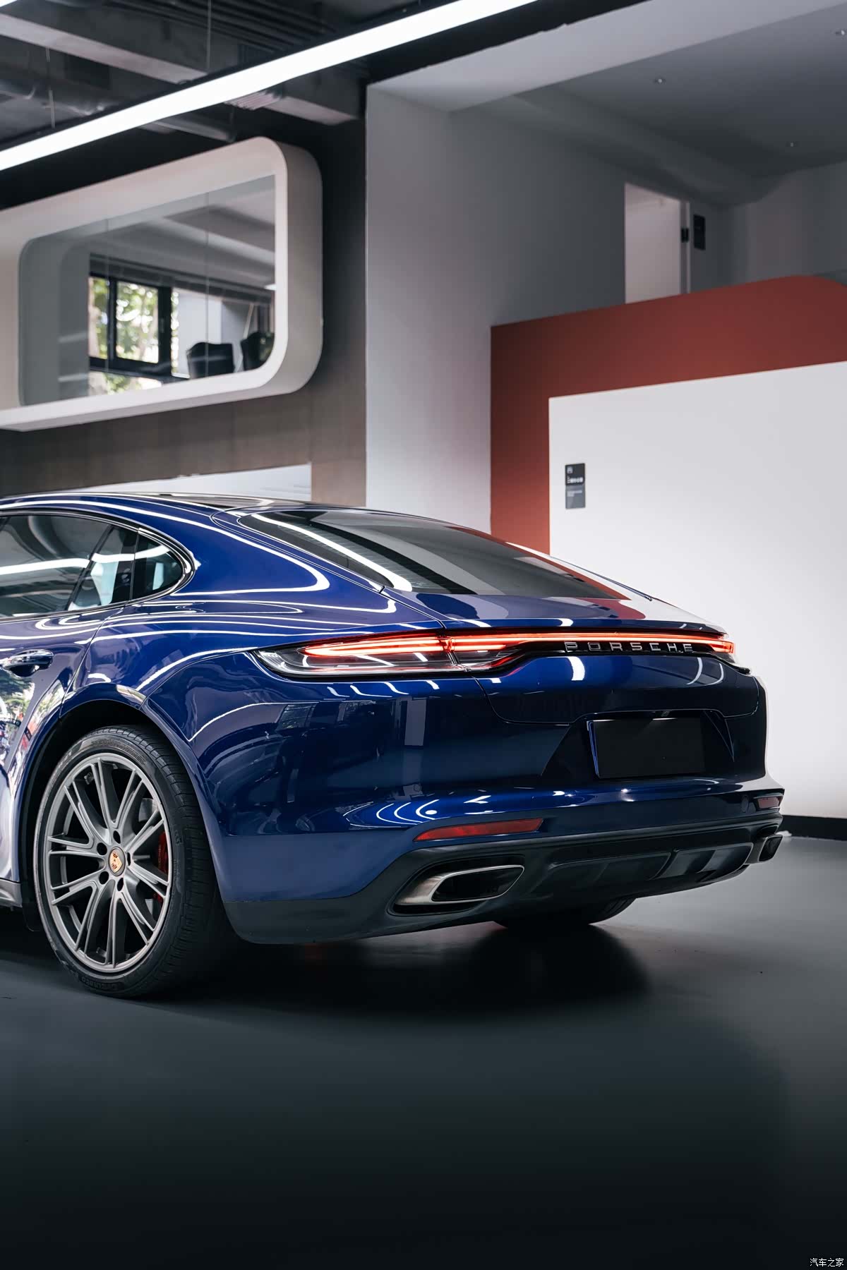 Porsche Panamera, 2022 8