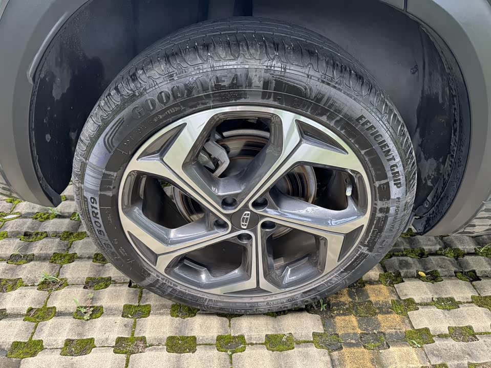 Geely Monjaro