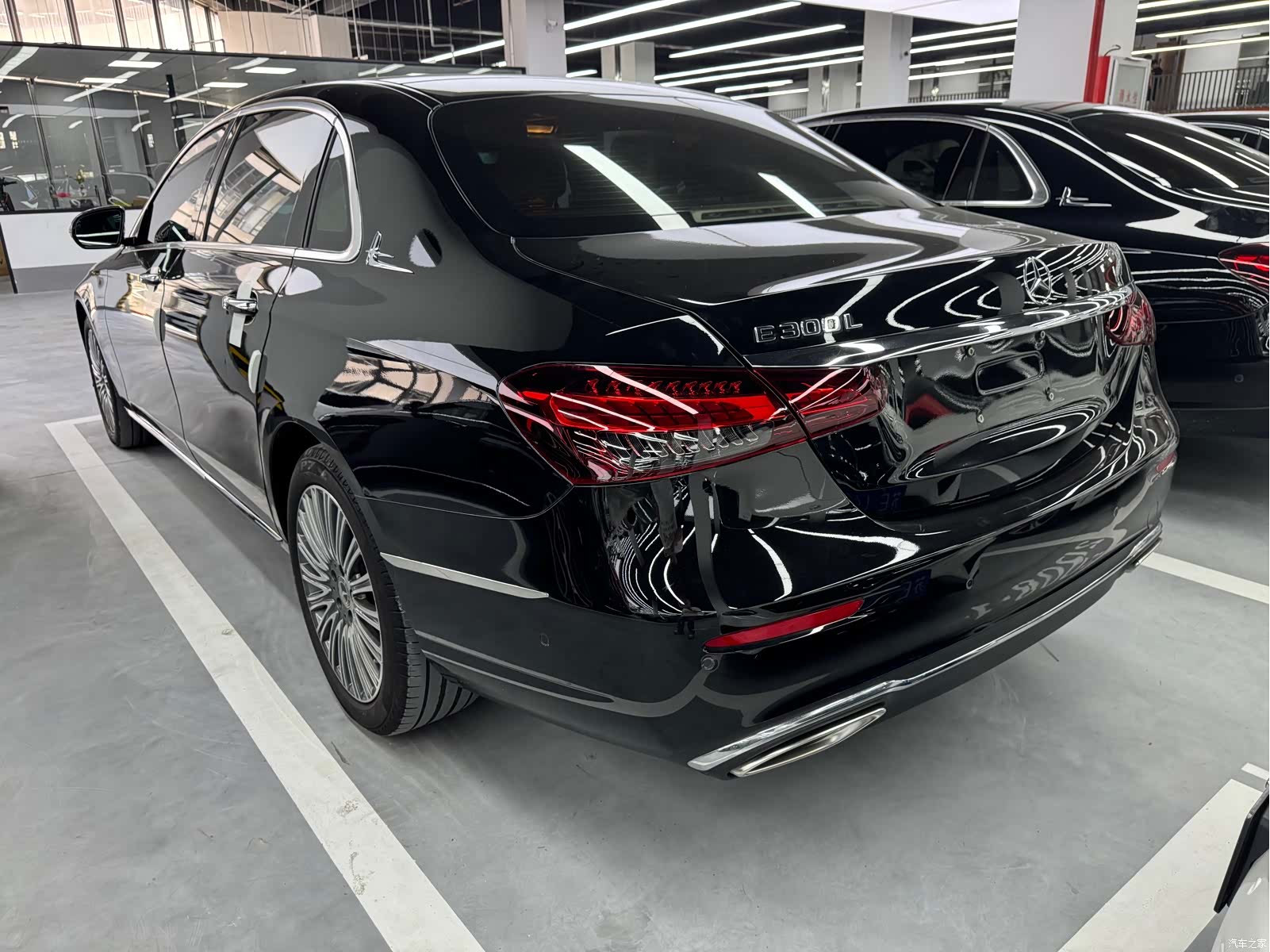 Mercedes-Benz E-Class, 2023 13
