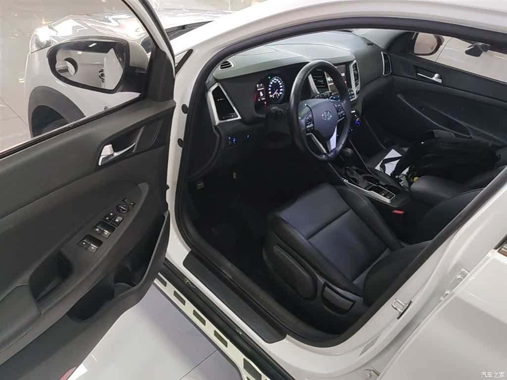 Hyundai Tucson, 2016 16