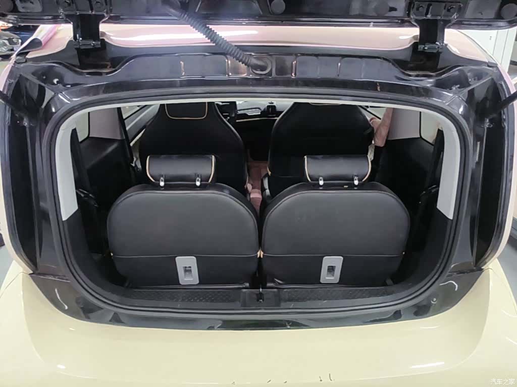 Wuling KiWi, 2023 19