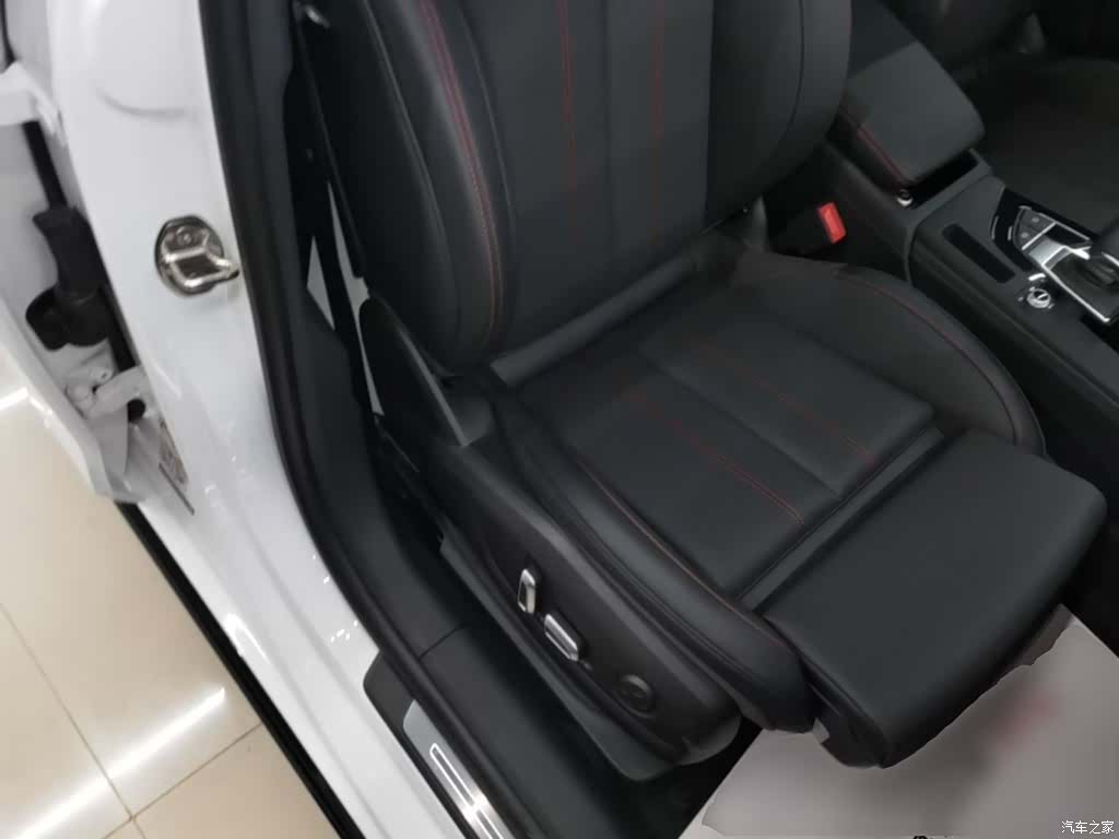 Audi A4L, 2026 25