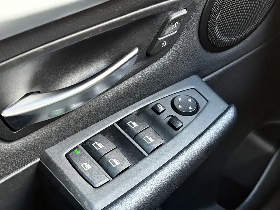 BMW 2 series station wagon