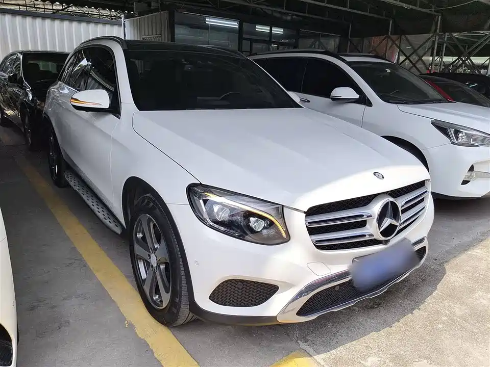Mercedes-Benz GLC Mercedes-Benz GLC