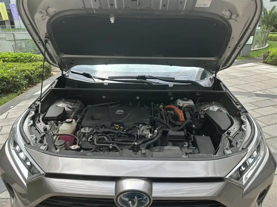 Toyota RAV4 Rongfang