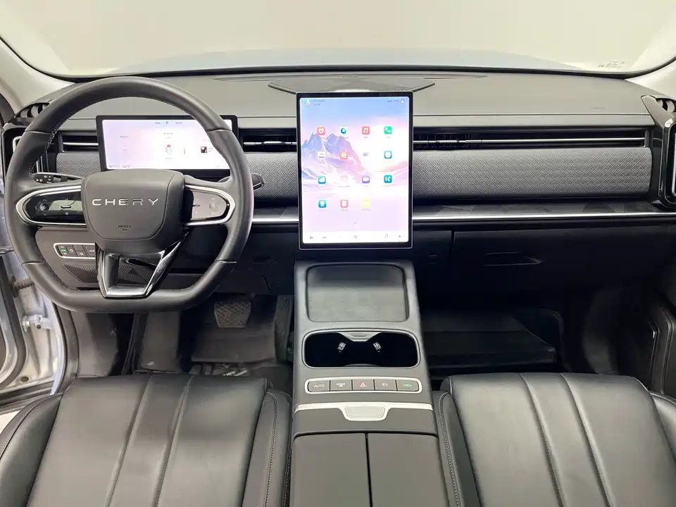 Chery Explore 06 C-DM