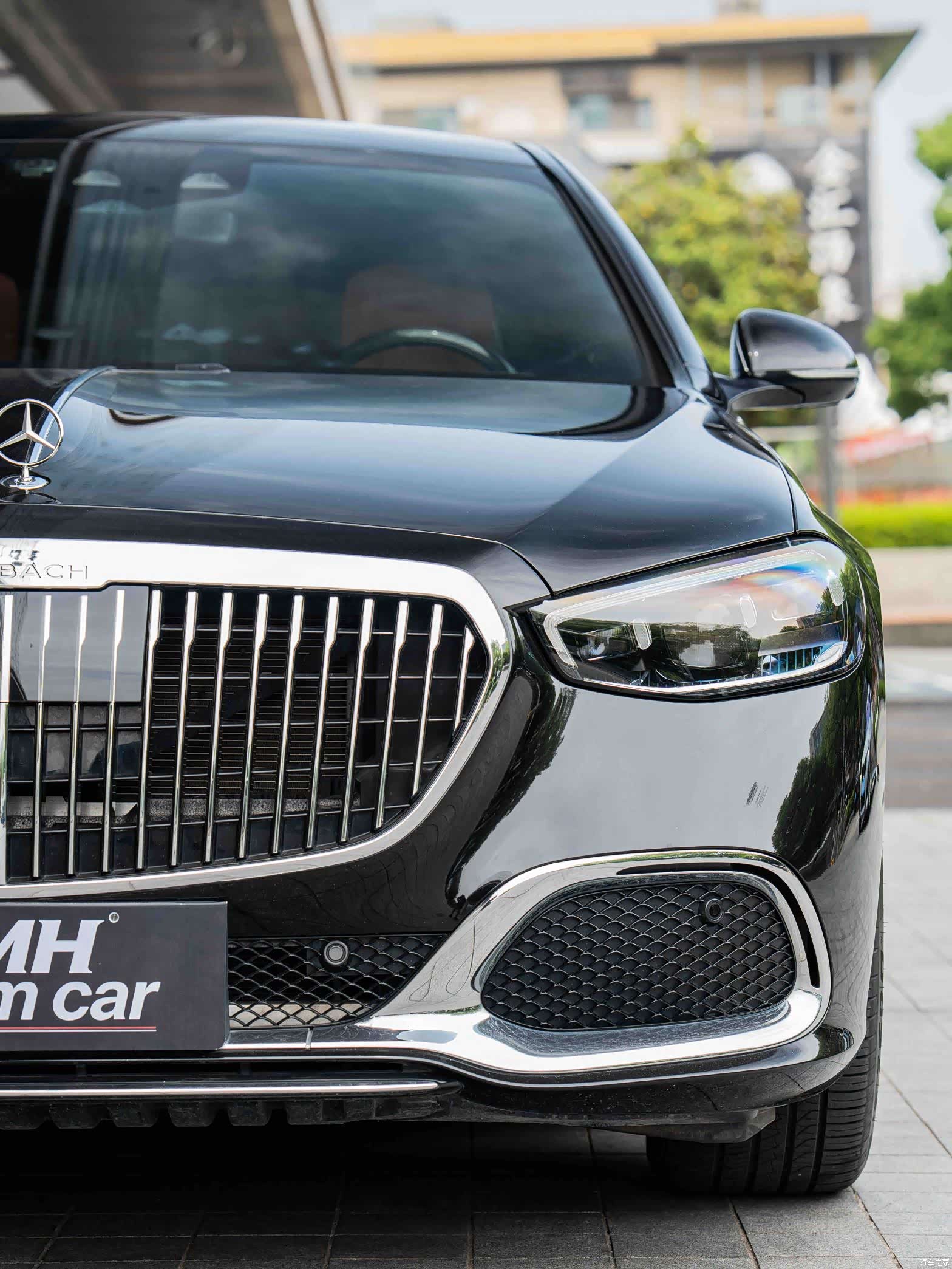 Maybach S-Class, 2023 3