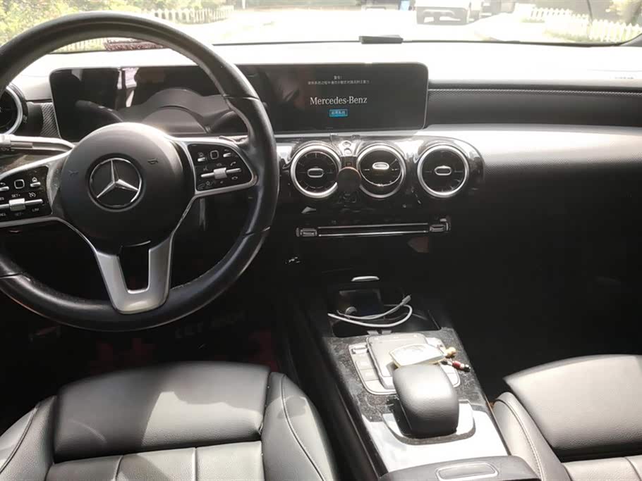 Mercedes-Benz Class A Mercedes-Benz Class A