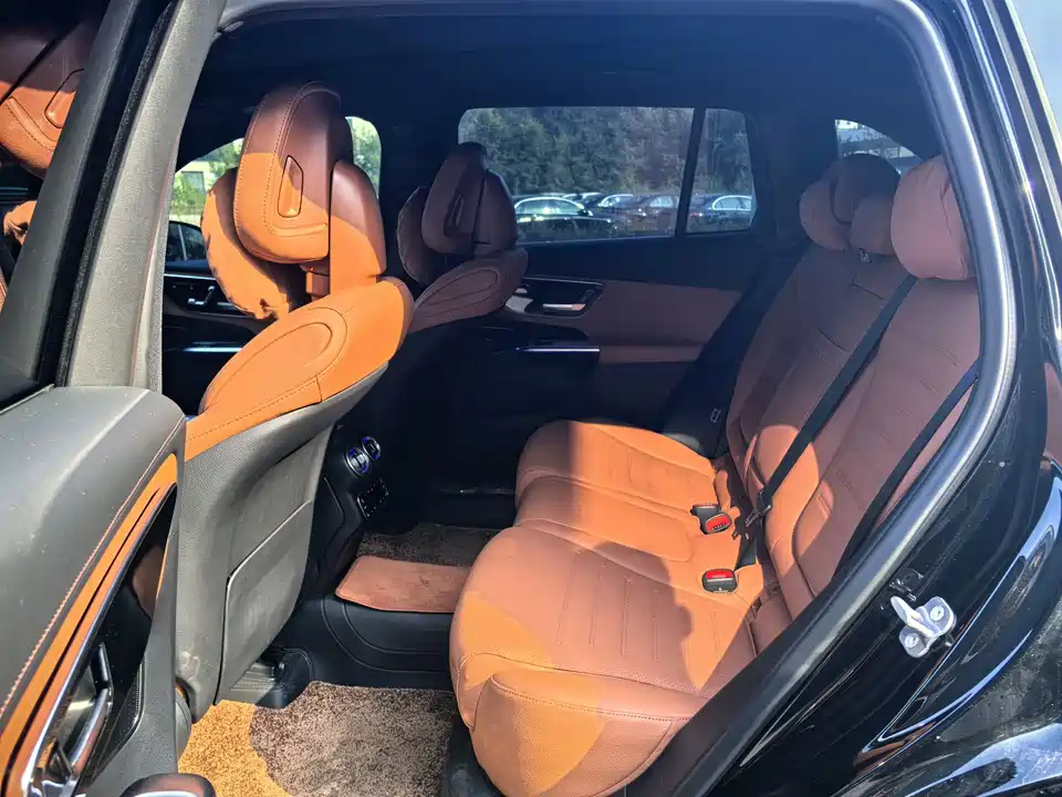 Mercedes-Benz GLC Mercedes-Benz GLC