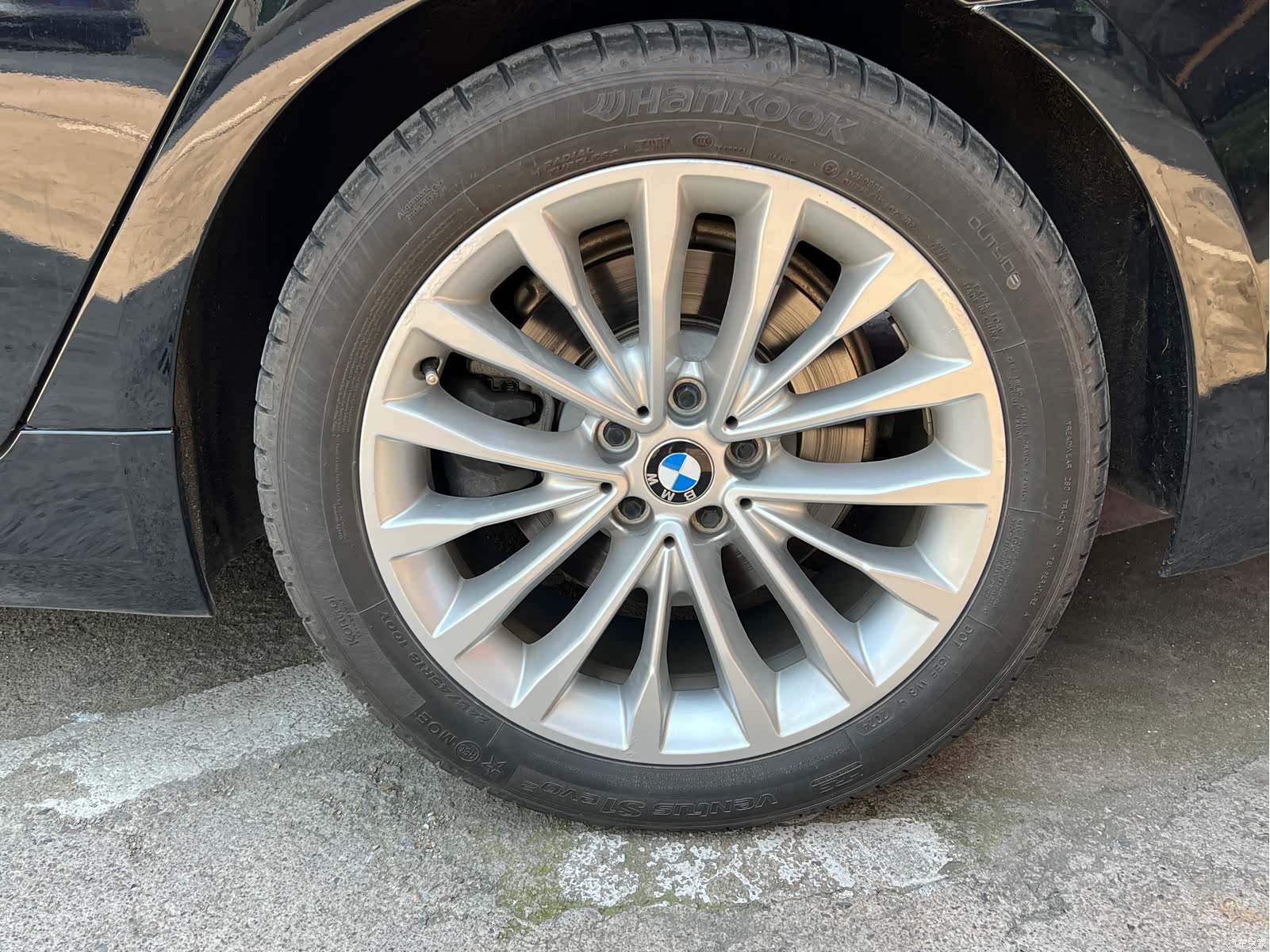 BMW 5 Series, 2019 24