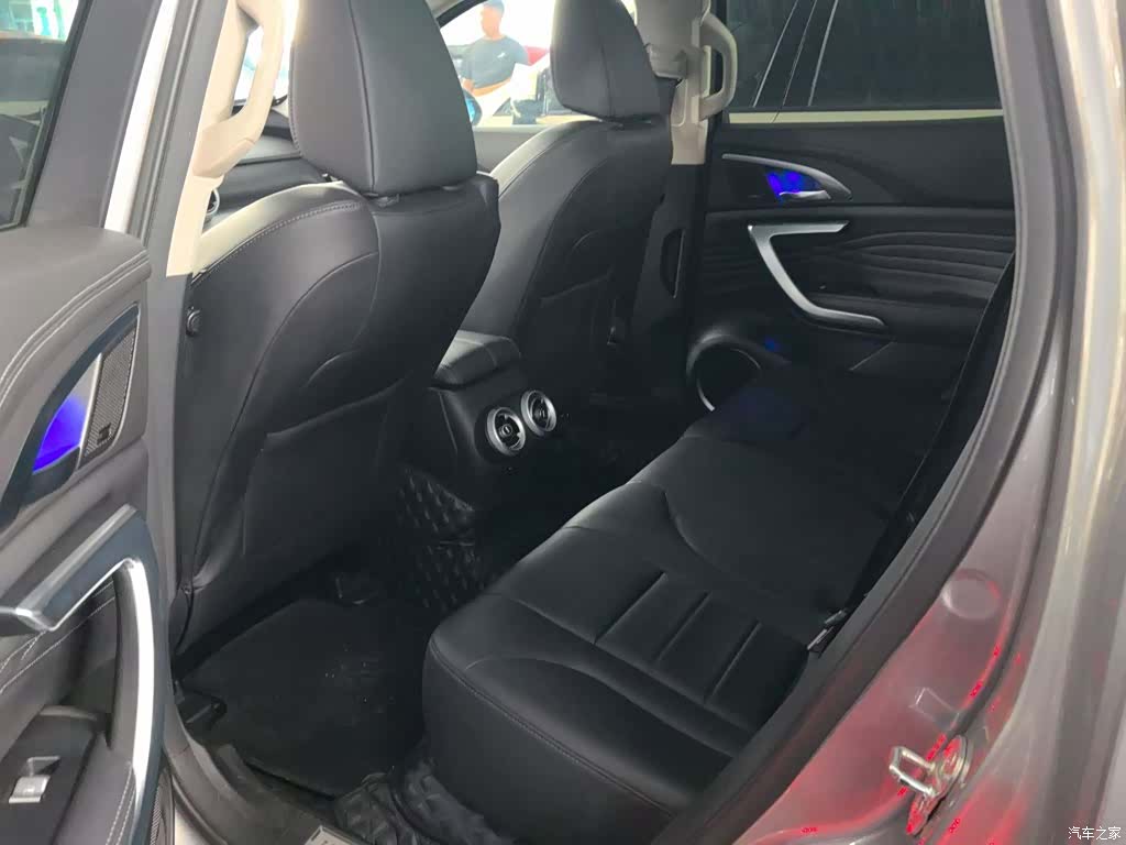 WEY VV7, 2019 12