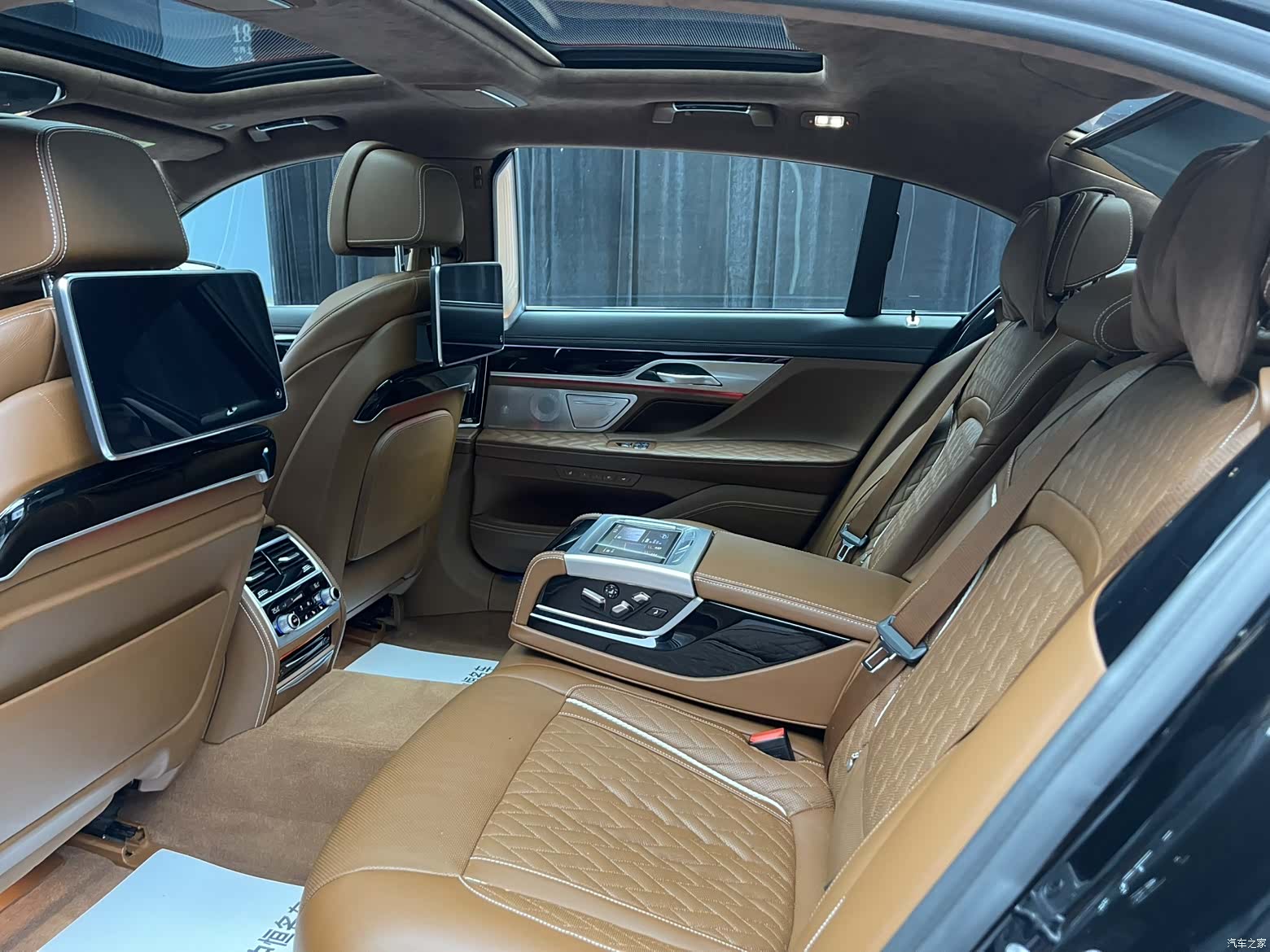 BMW 7 Series, 2020 10