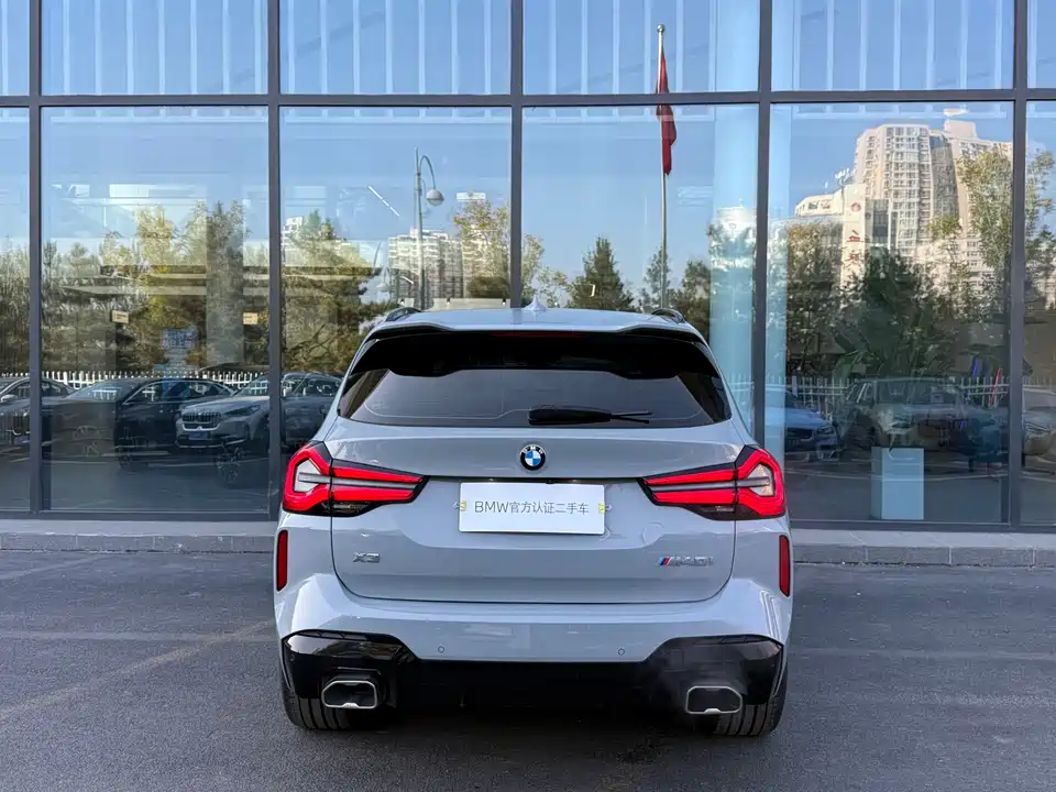 BMW X3 M40i