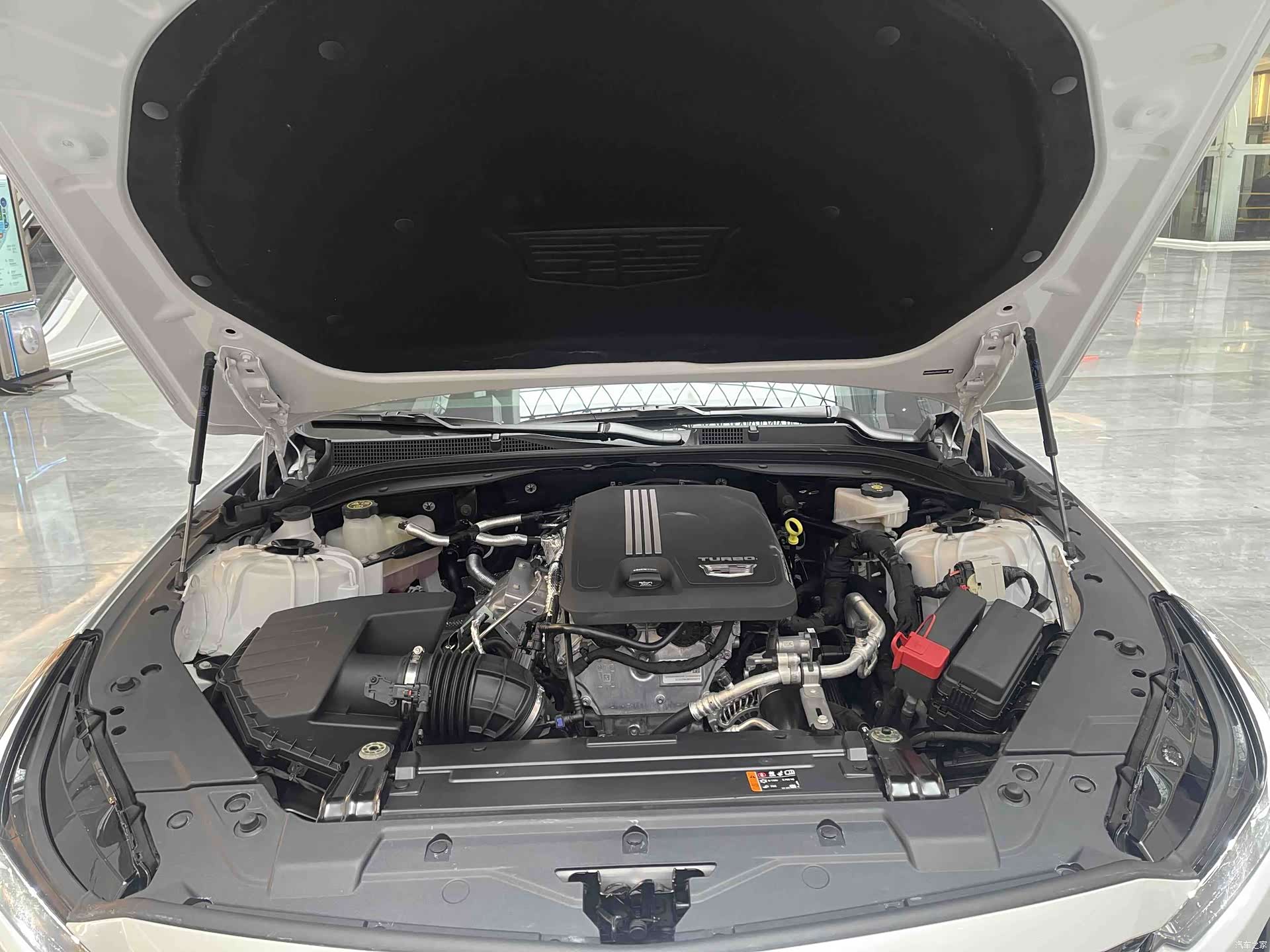 Cadillac CT5, 2024 8