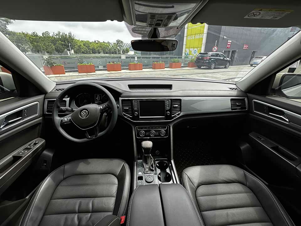 Volkswagen Tourang