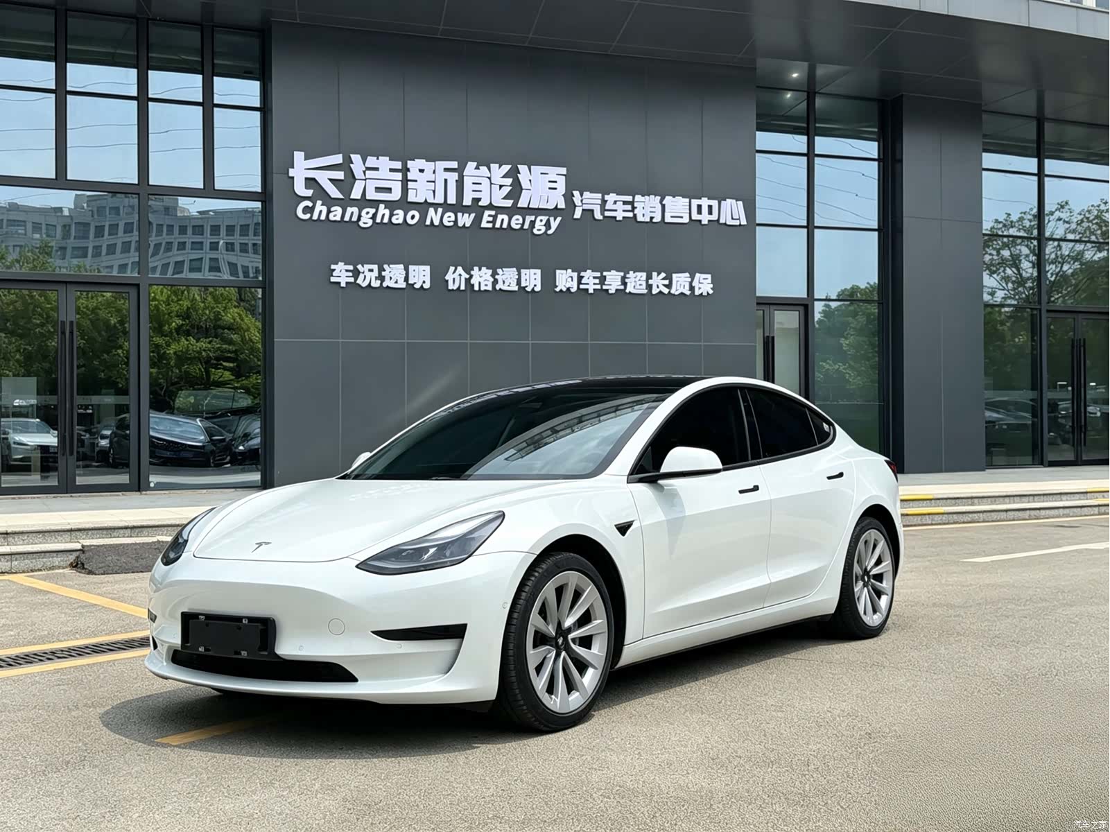 Tesla Model 3, 2021 1