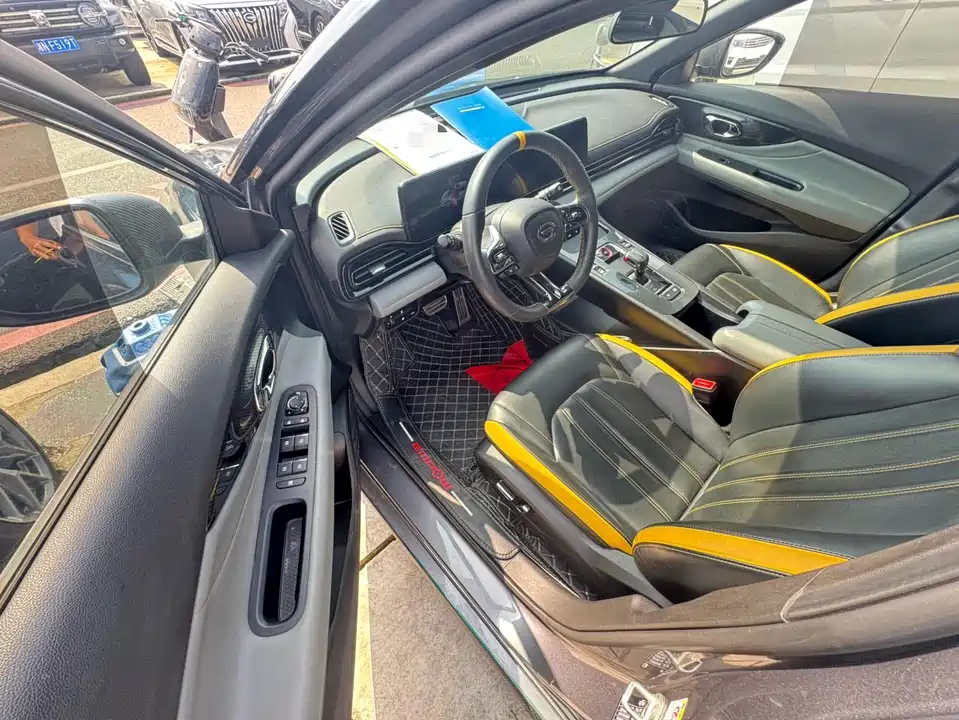 Trumpchi Shadow Leopard