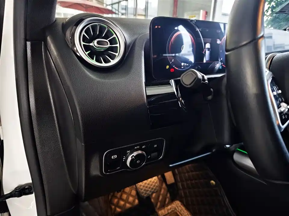 Mercedes-Benz Class B