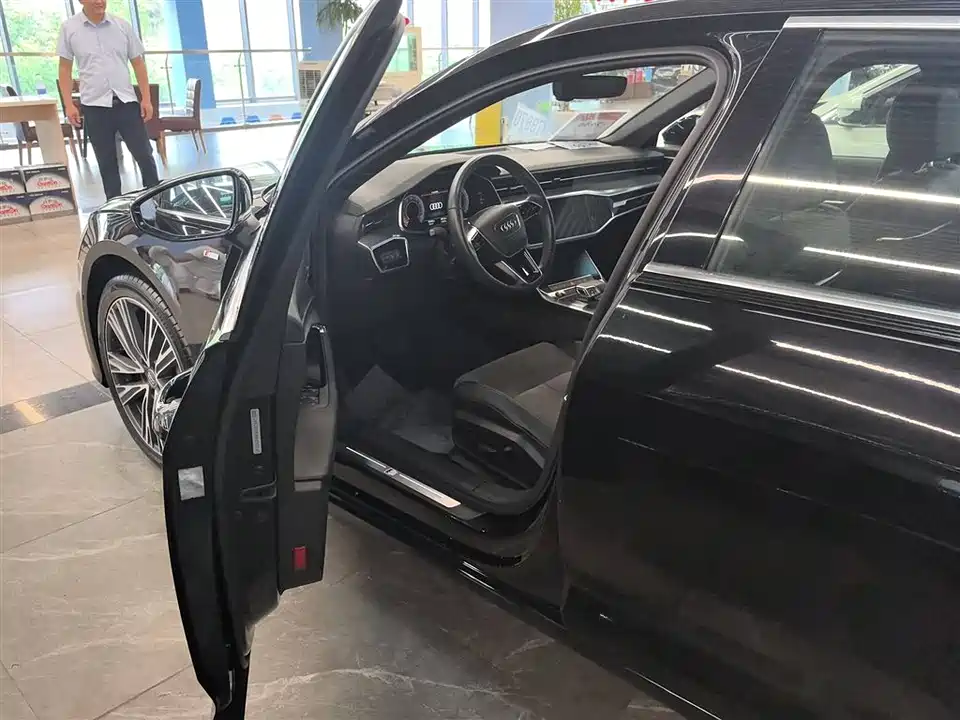 Audi A6L Audi A6L