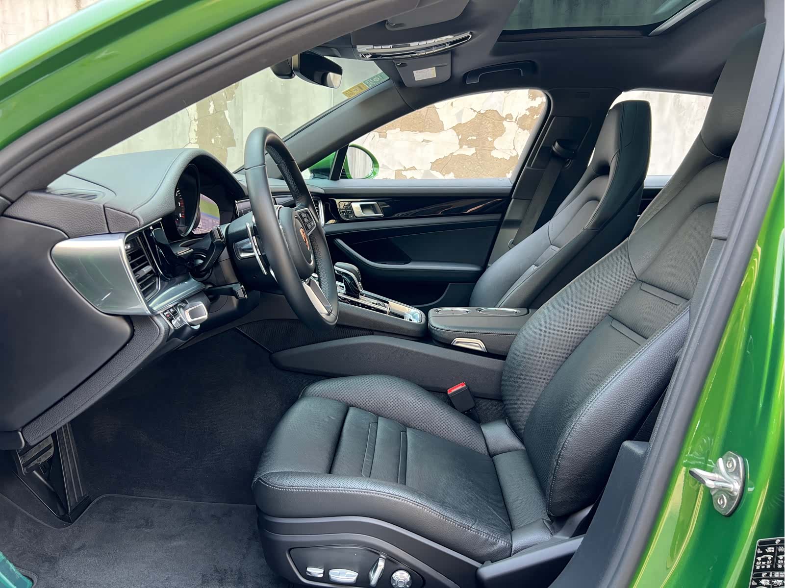 Porsche Panamera, 2019 10