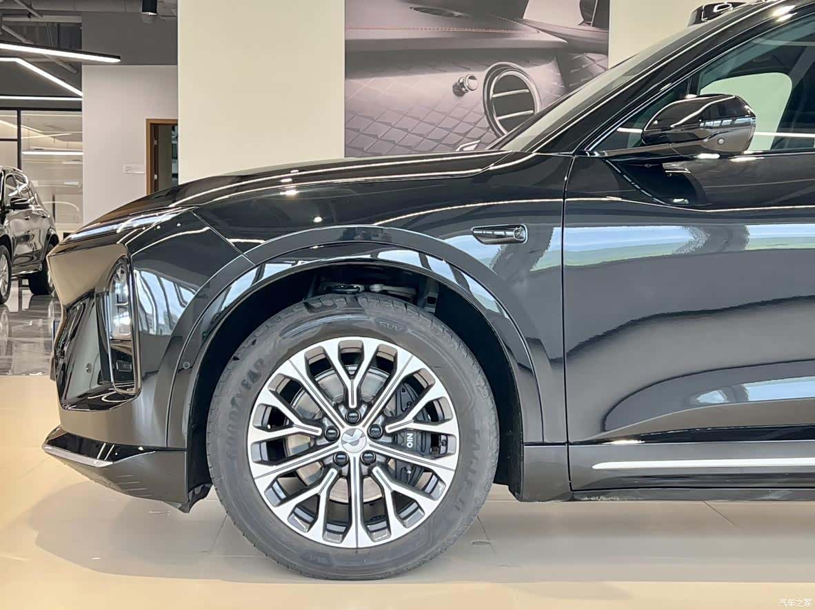 NIO ES6, 2025 4