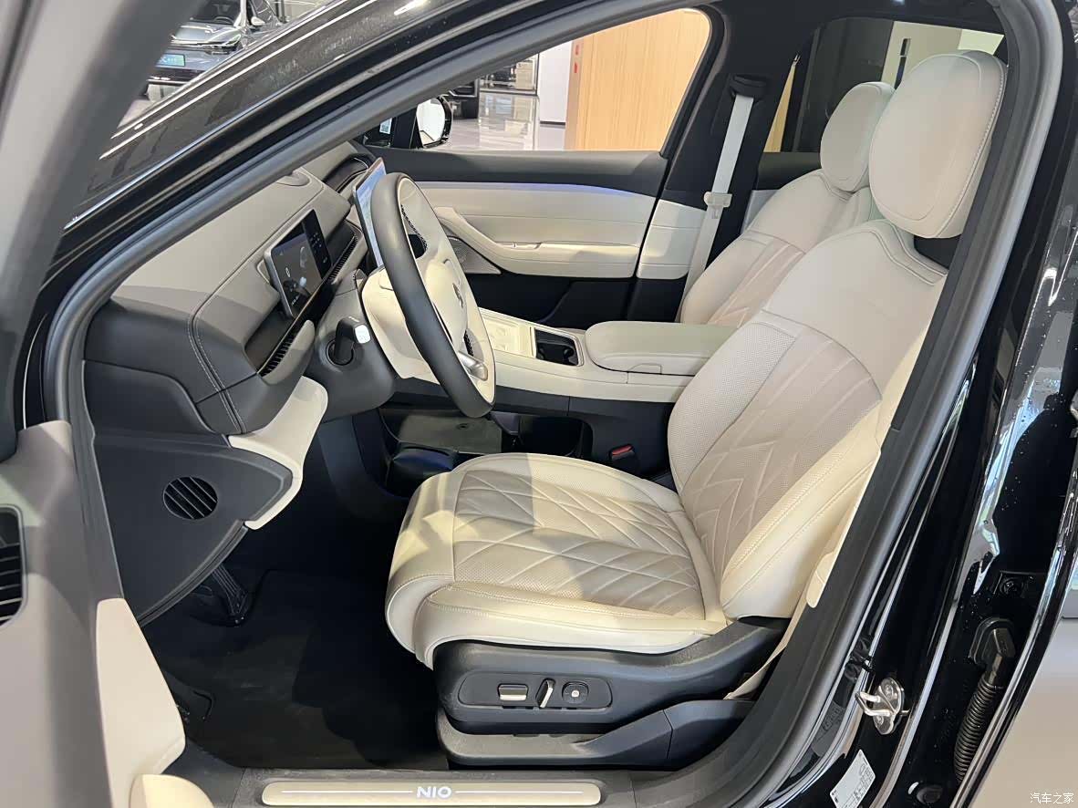 NIO ES6, 2025 9