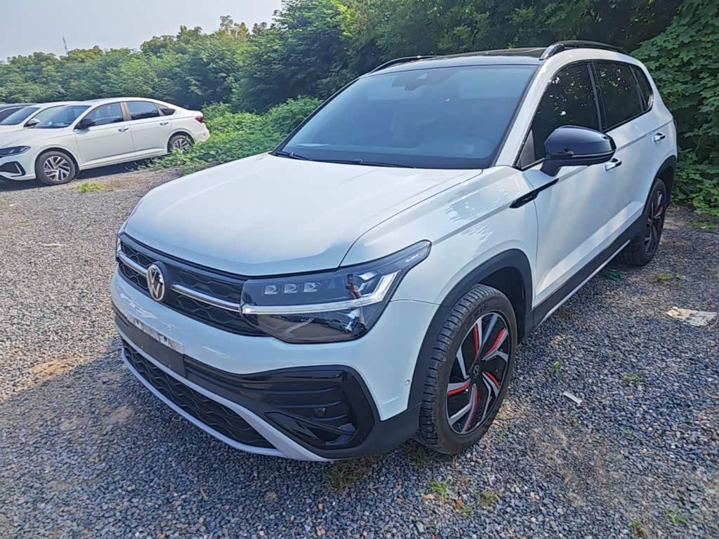 Volkswagen Tharu 2024 300TSI