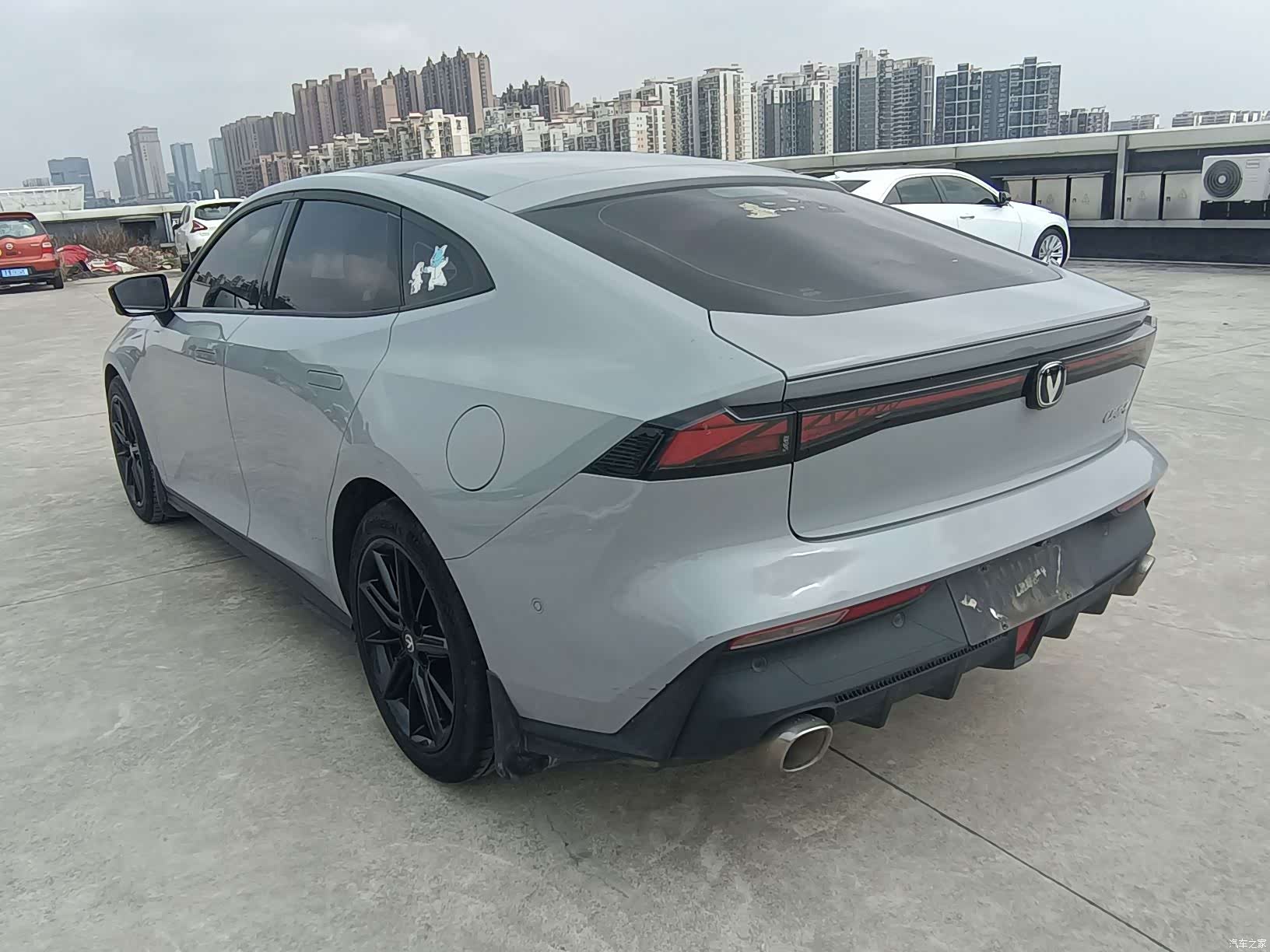 Changan UNI-V, 2022 10