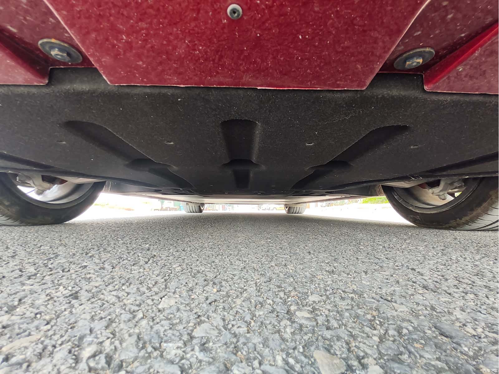 IM Motors L6, 2025 15