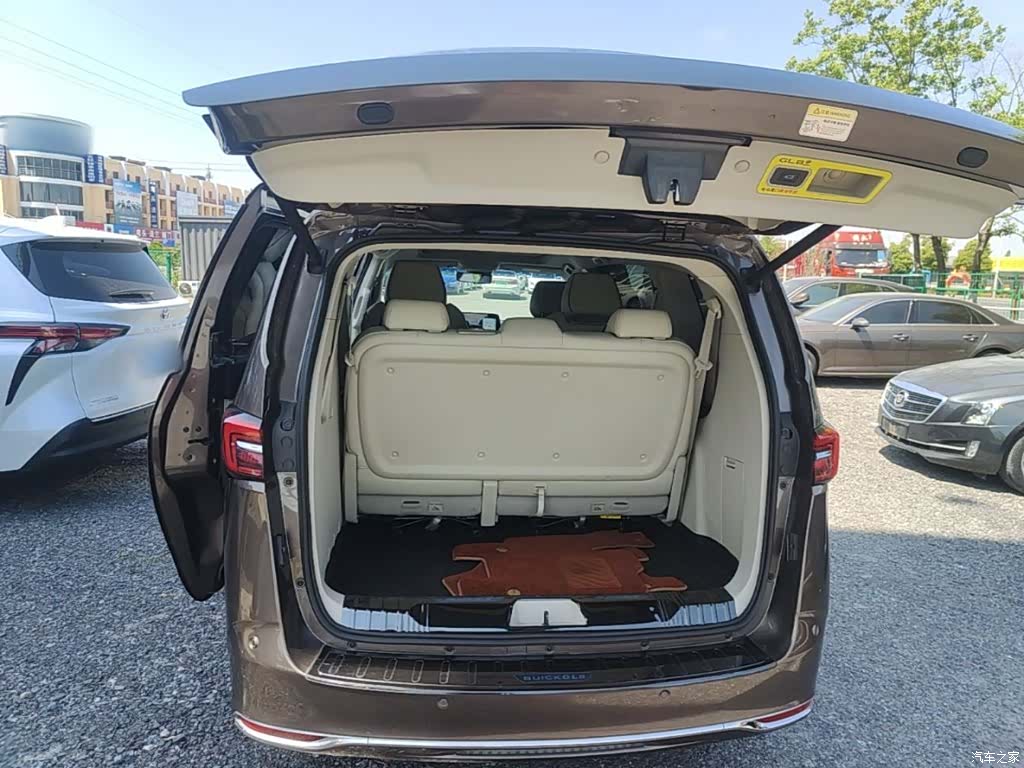 Buick GL8, 2021 15