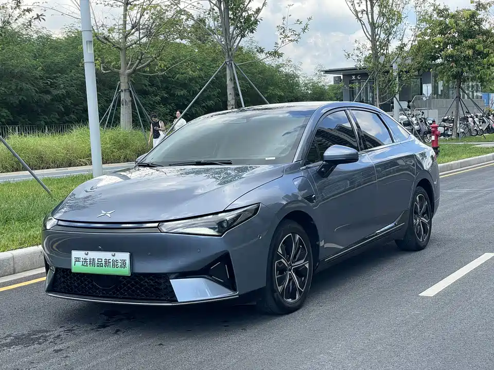 XPENG P5