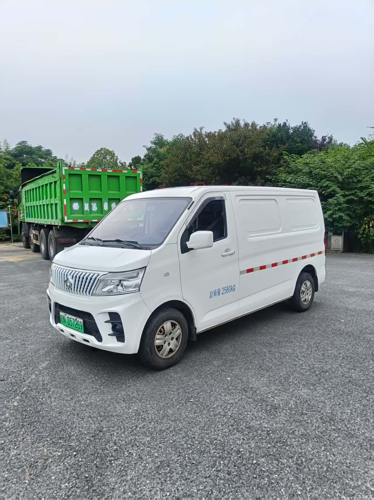 Changan EM60