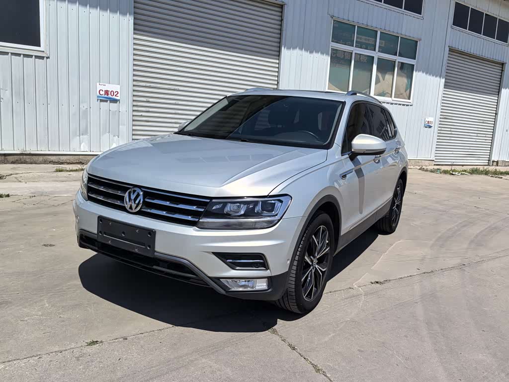 Volkswagen Tiguan L