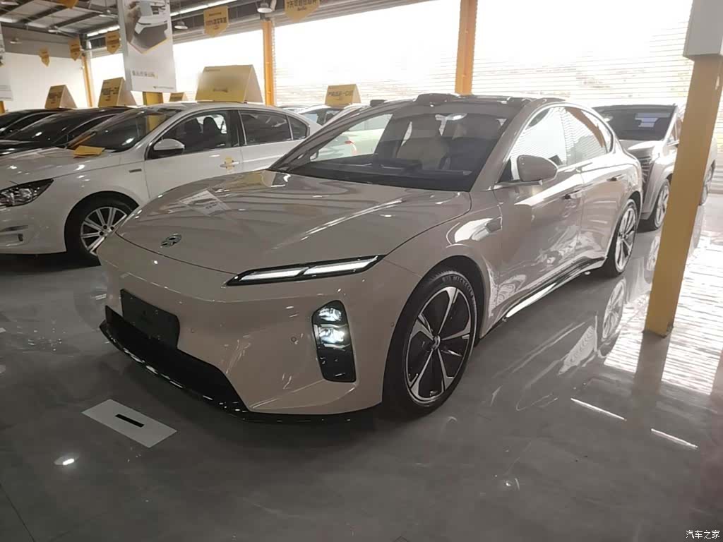 NIO ET5, 2025 1