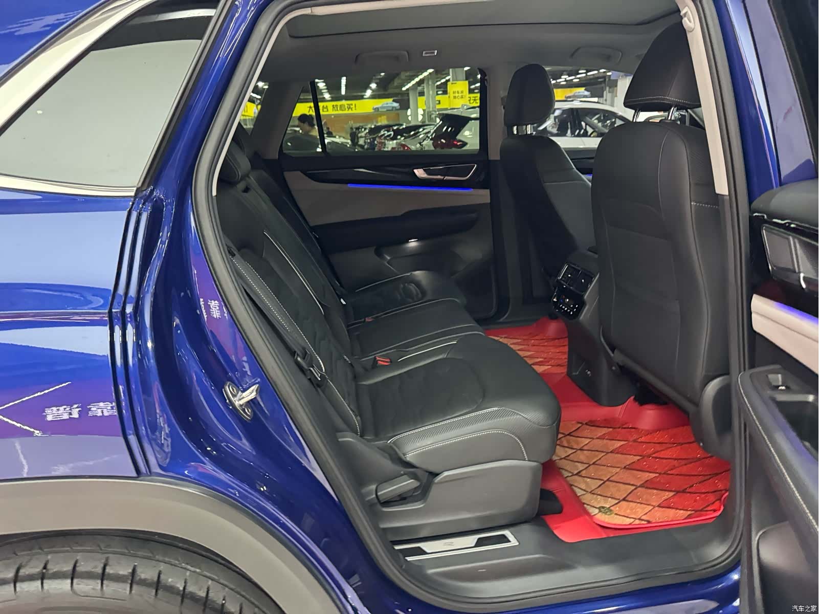 Volkswagen Teramont X, 2022 11