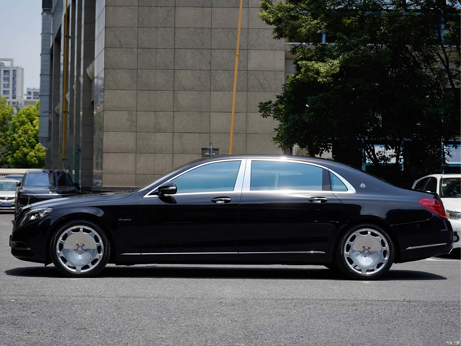 Maybach S-Class, 2017 3