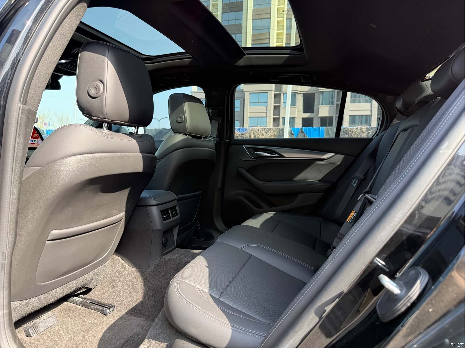 Cadillac CT5, 2025 6