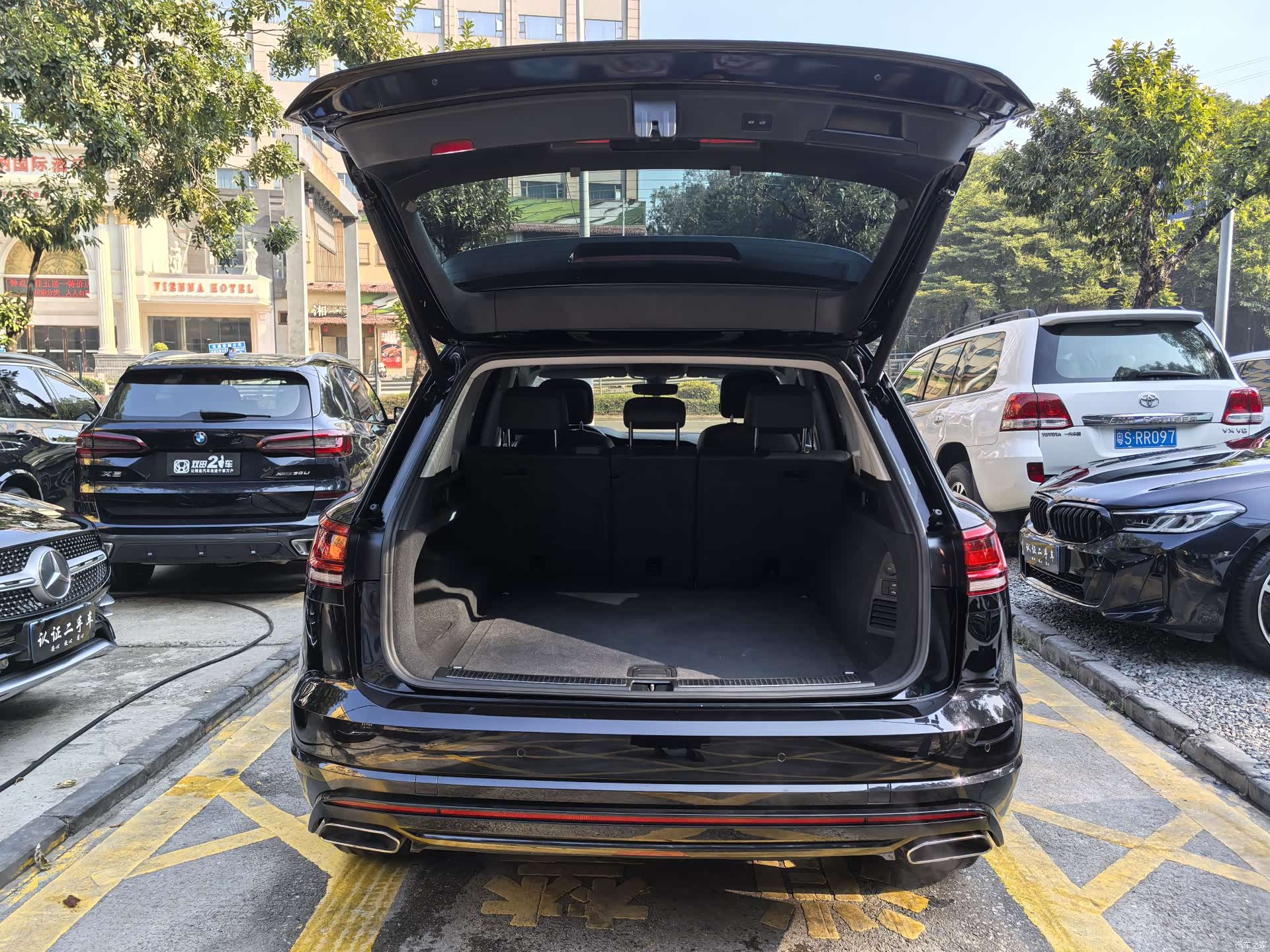 Volkswagen Touareg, 2020 20