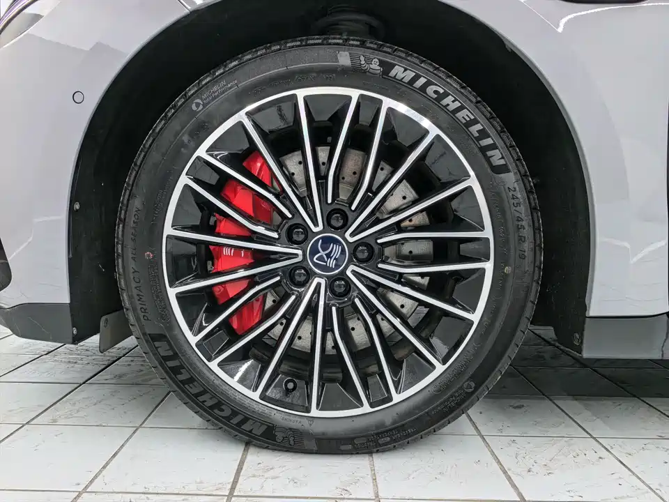 BYD Han