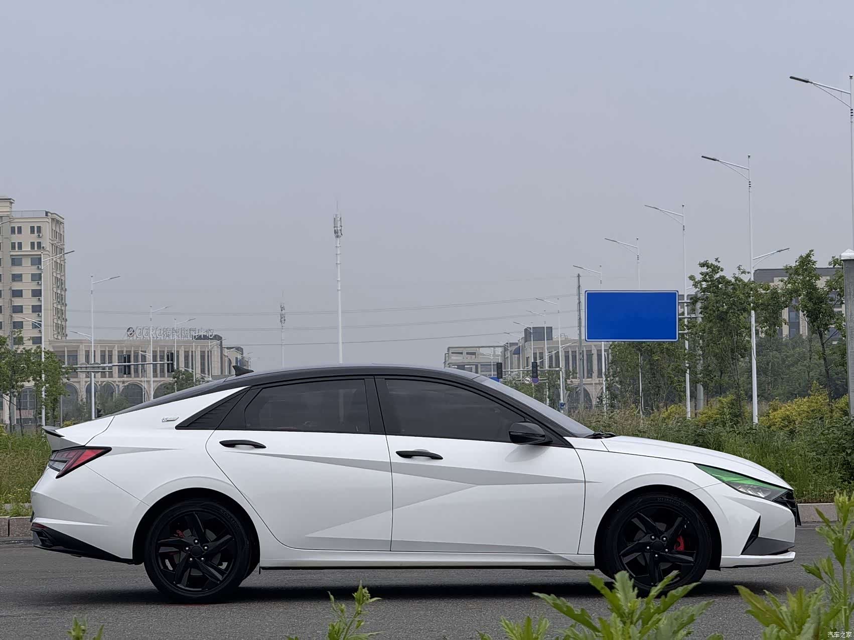 Hyundai Elantra, 2023 8