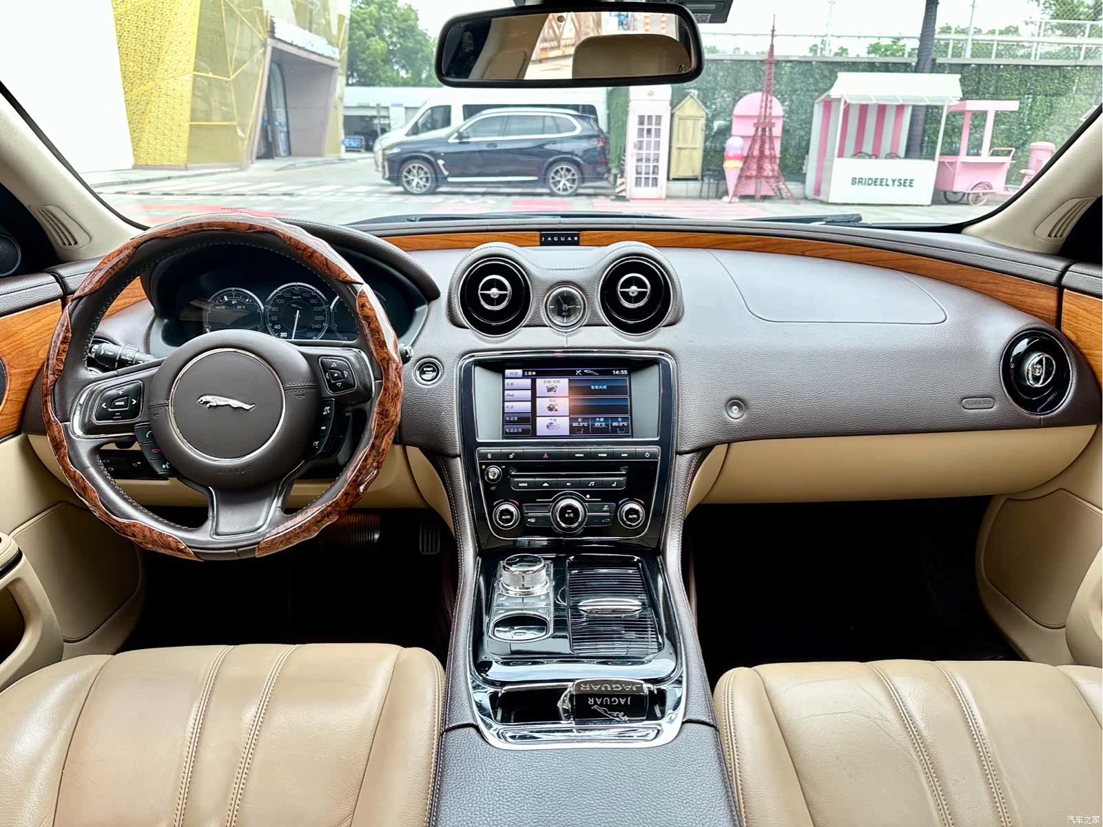 Jaguar XJ, 2013 14