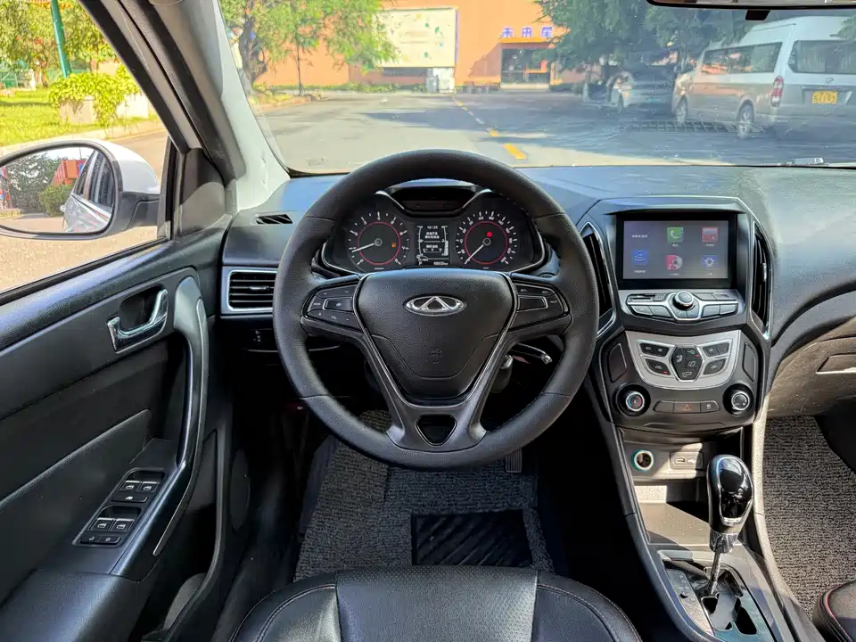 Chery Arrizo 5