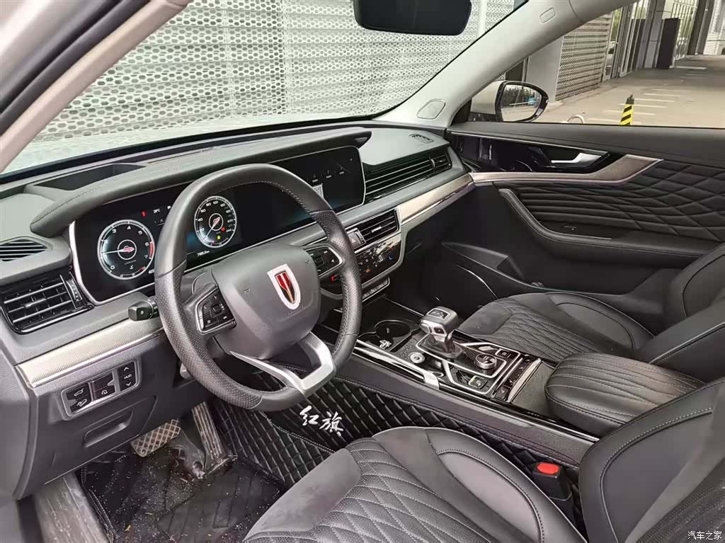 Hongqi HS5, 2022 10