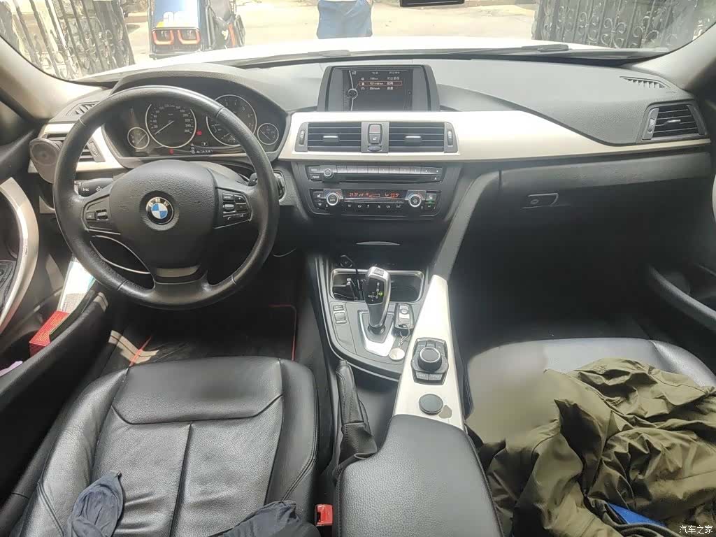 BMW 3 Series, 2015 13