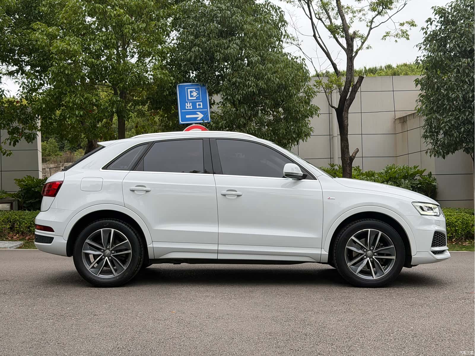 Audi Q3, 2019 7