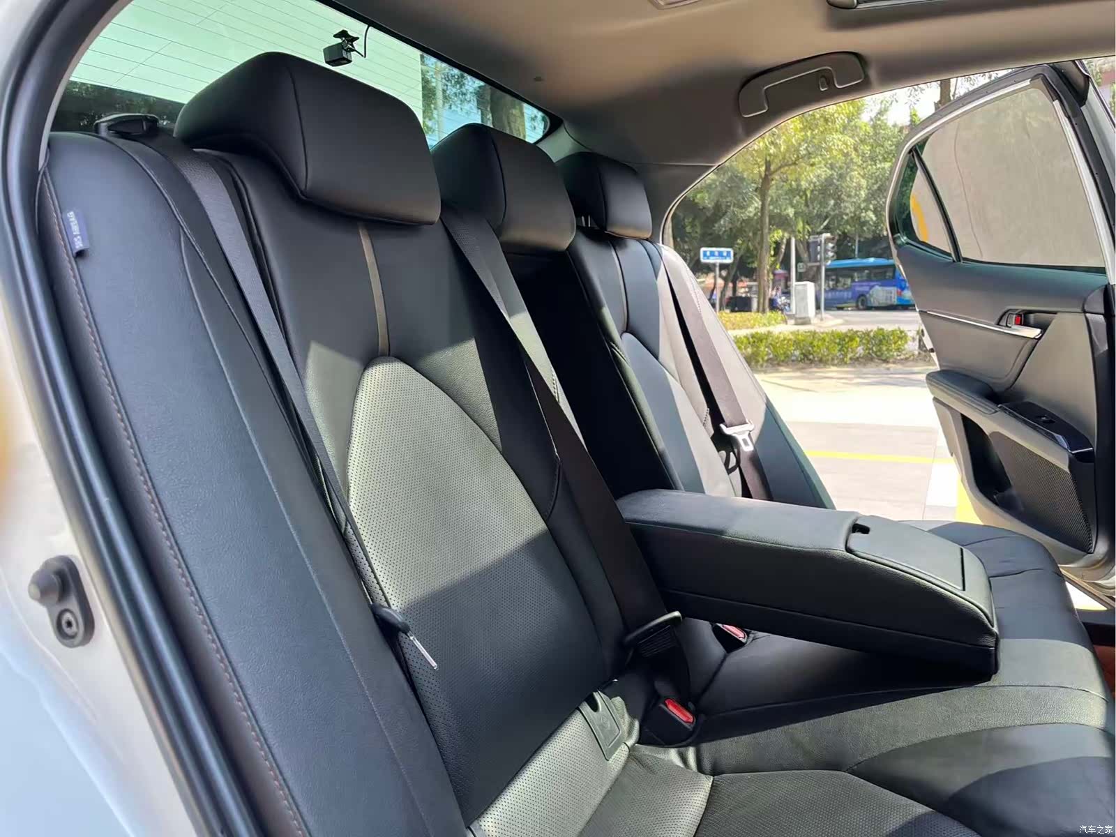 Toyota Camry, 2019 22