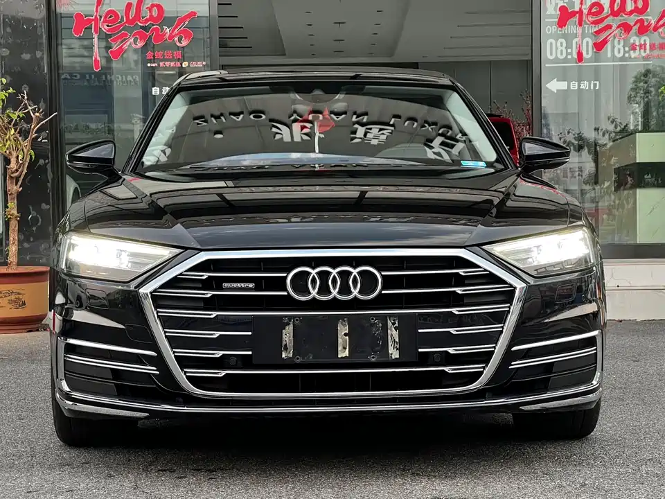 Audi A8