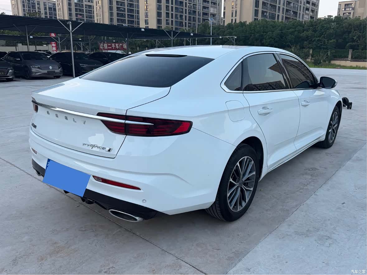 Geely Preface, 2023 16