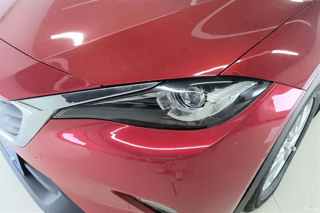 Mazda CX-4, 2018 все фото